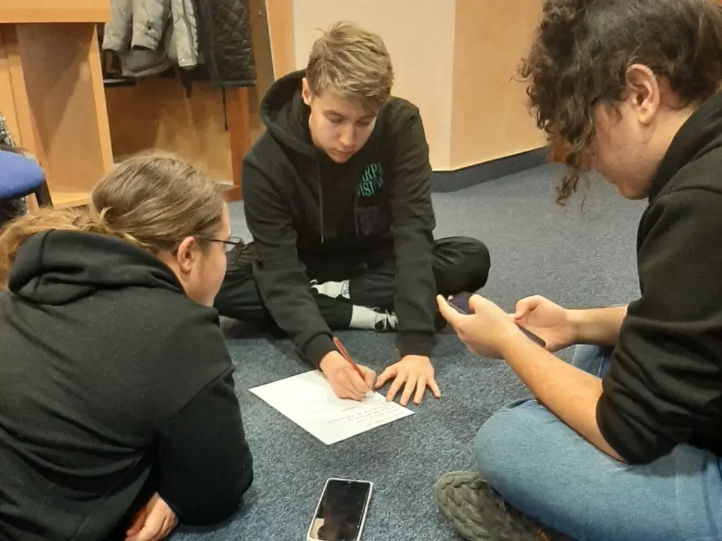 Youth work and mental health – how can youth workers support young ...